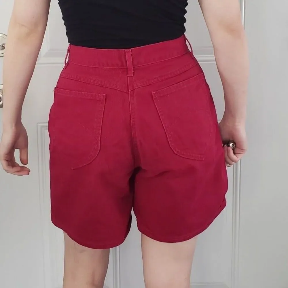 90s Chic Pink Denim Shorts‎
